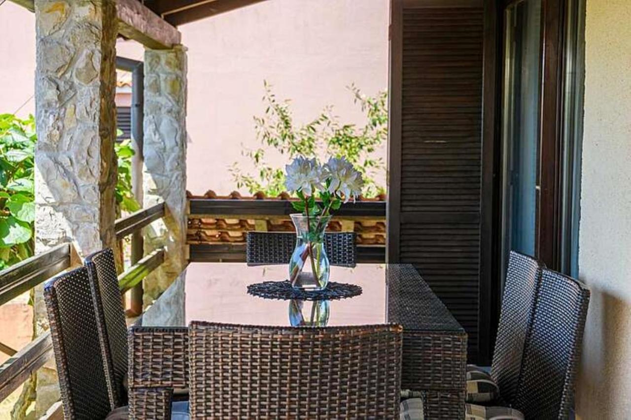 House Fran Barban Exterior foto